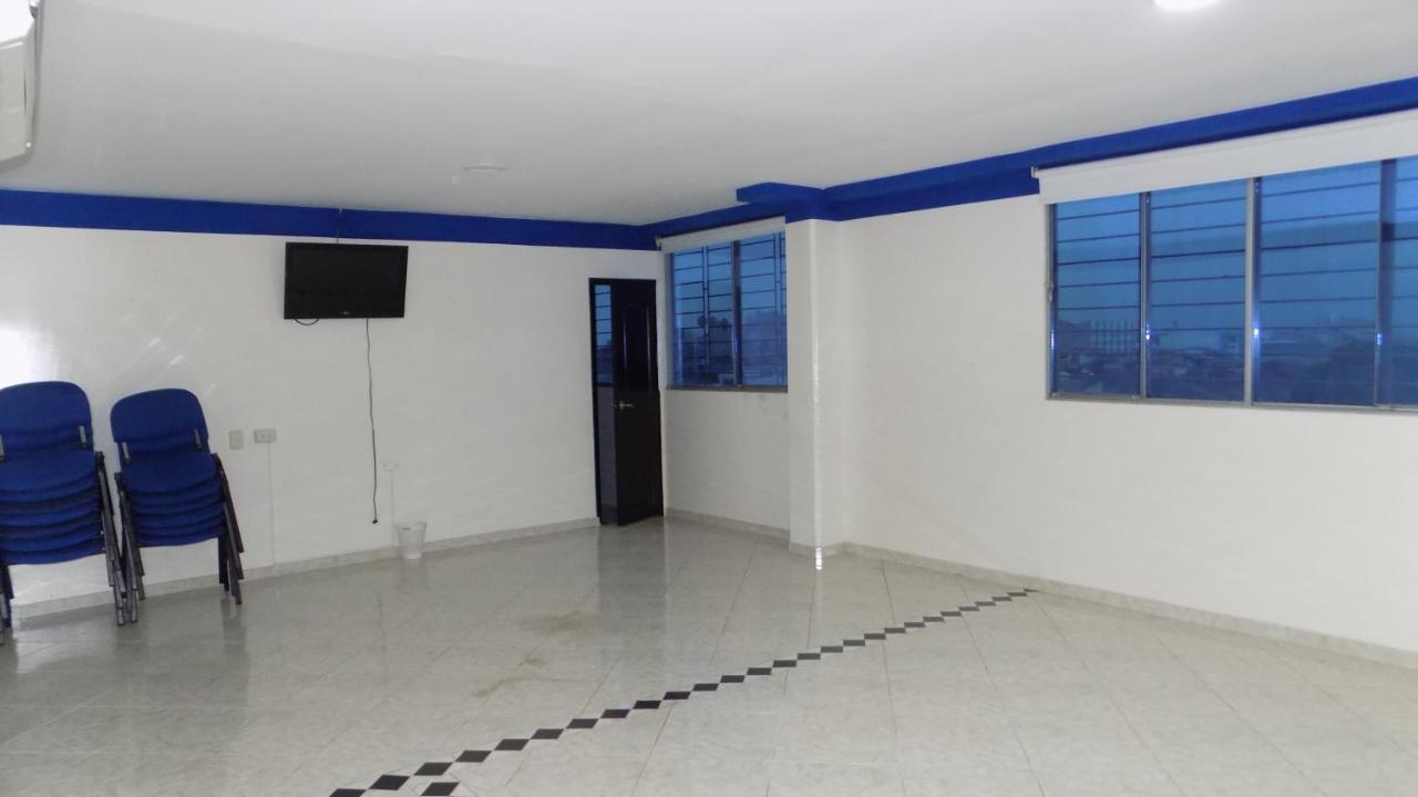Hotel Luna Azul Florencia  Exteriér fotografie