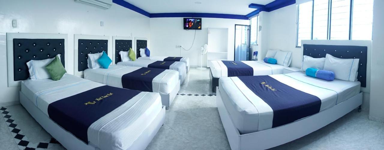 Hotel Luna Azul Florencia  Exteriér fotografie