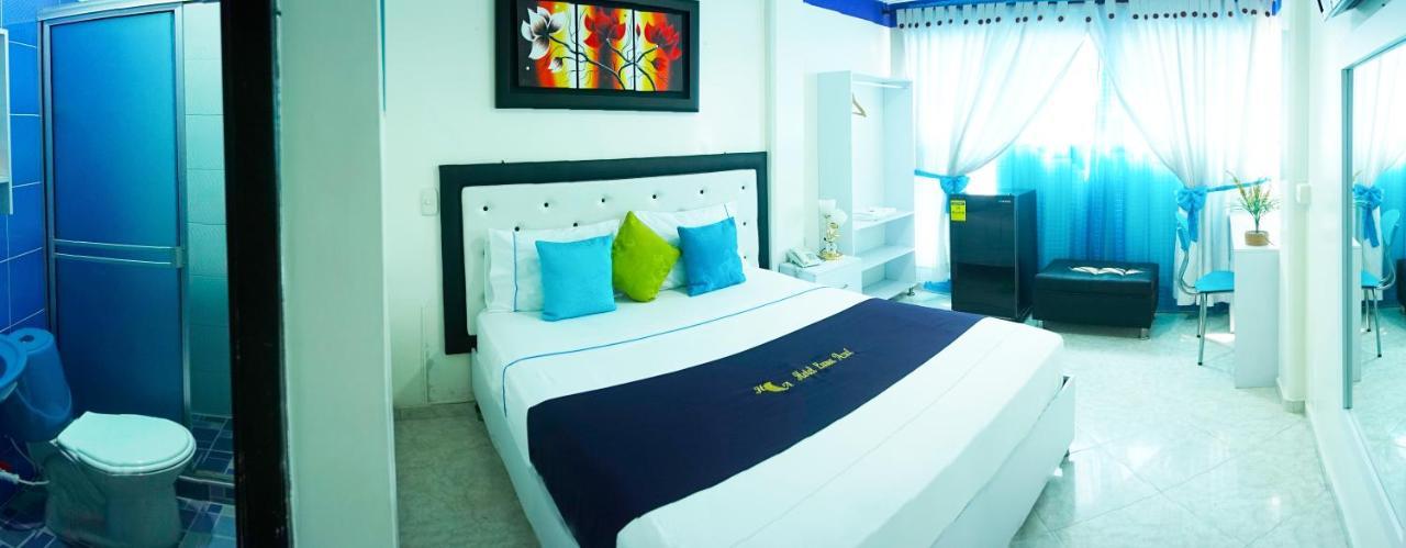Hotel Luna Azul Florencia  Exteriér fotografie